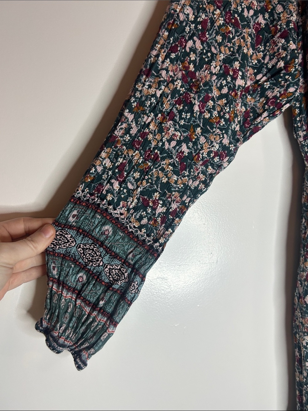 Knox Rose Floral Boho Smocked Midi Dress - Picture 5 of 8